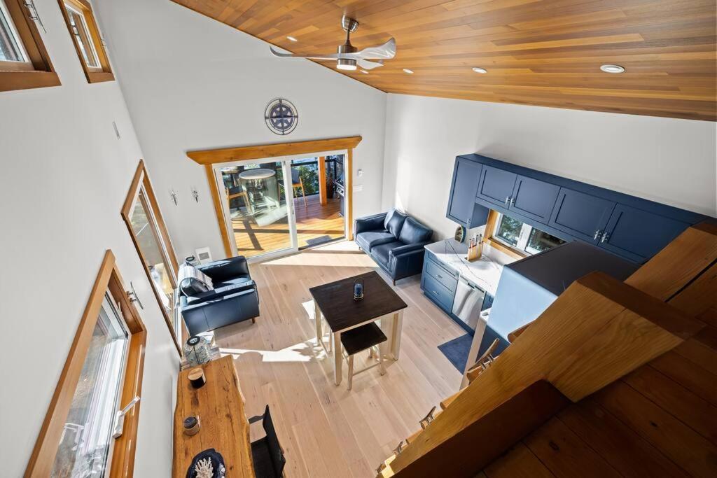 Kingfisher Manor Villa Sooke Dış mekan fotoğraf