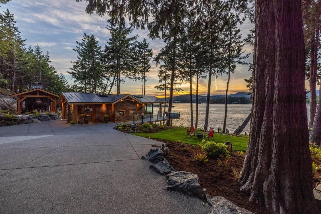 Kingfisher Manor Villa Sooke Dış mekan fotoğraf