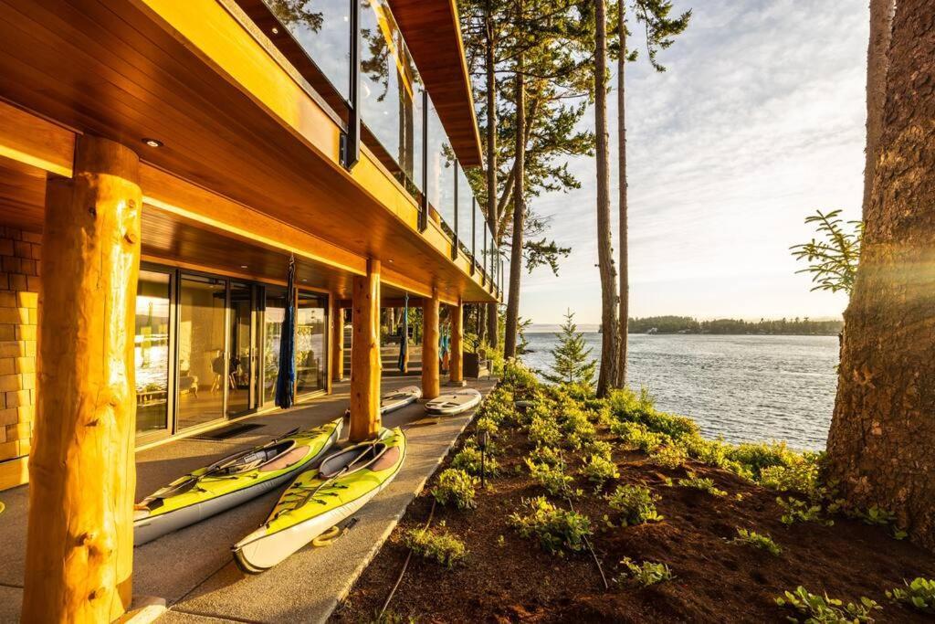 Kingfisher Manor Villa Sooke Dış mekan fotoğraf